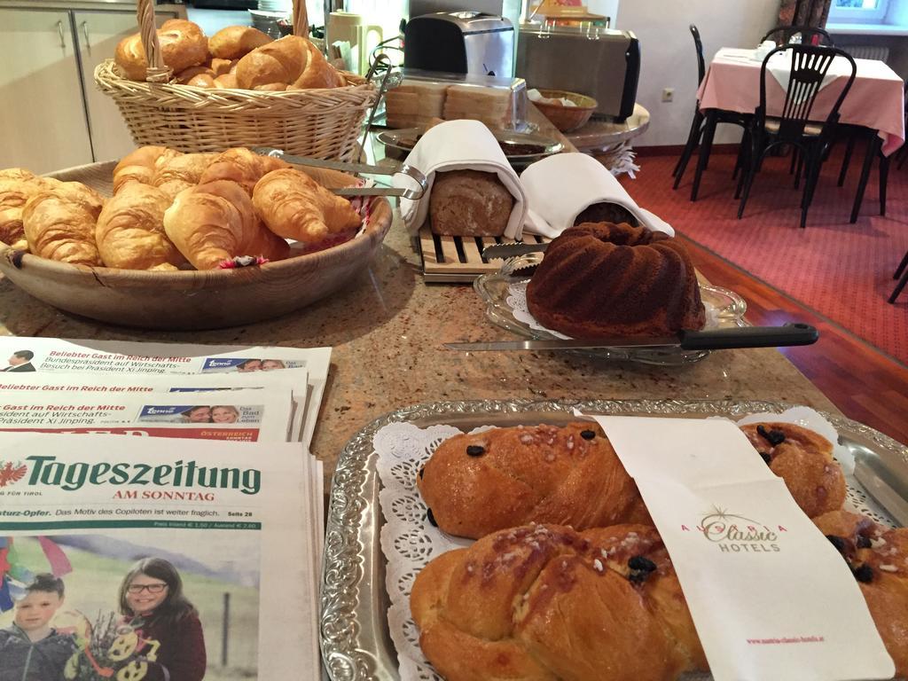 Austria Classic Hotel Heiligkreuz Hall in Tirol Eksteriør bilde