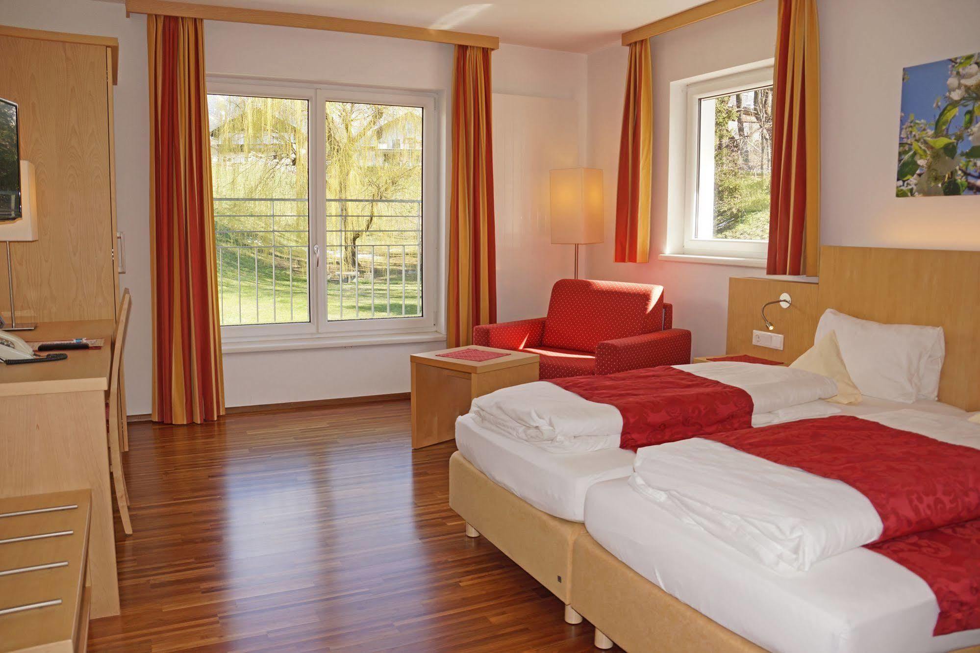 Austria Classic Hotel Heiligkreuz Hall in Tirol Eksteriør bilde
